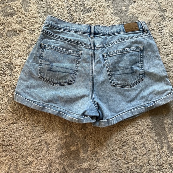 American Tank in L with AE Denim Shorts - Picture 5 of 5